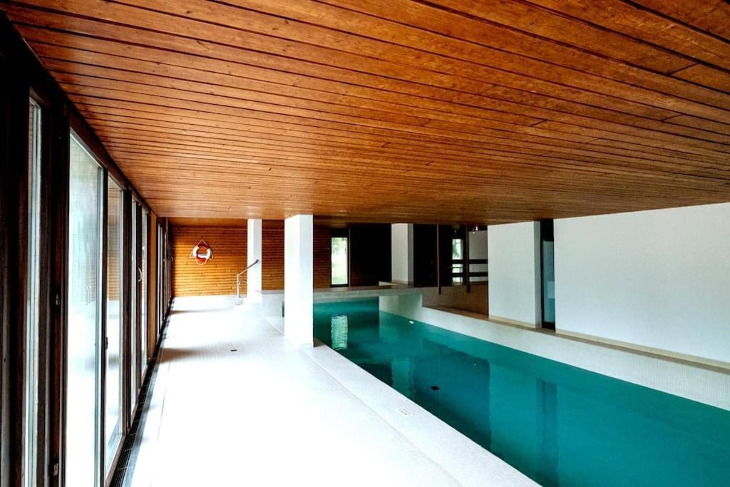 Small But Wow! Studio With Pool @ The Central Lake Crans-Montana Kültér fotó
